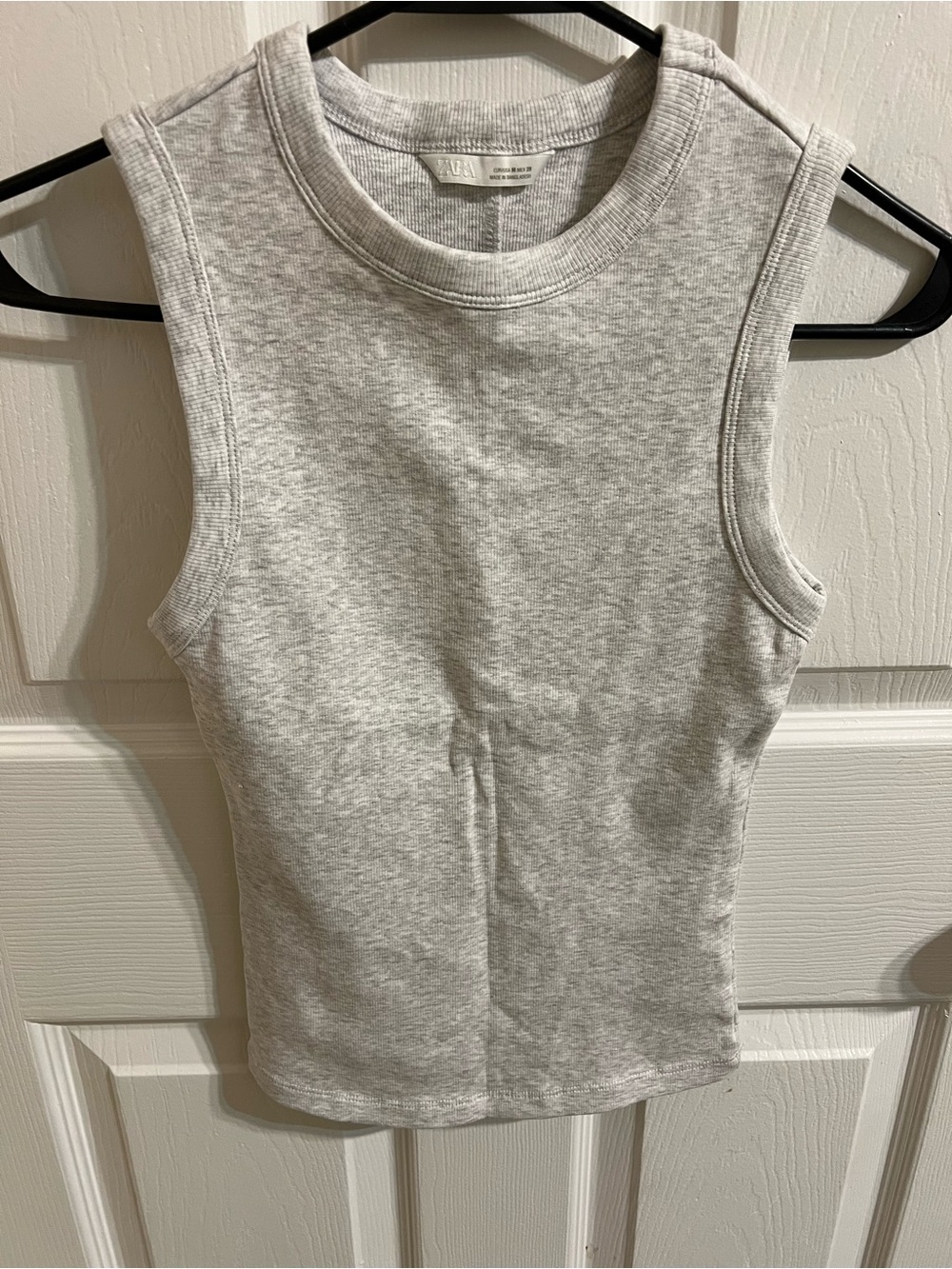 ZARA Basic Light Grey Tank Top, Stretchy, Soft Material Size Medium